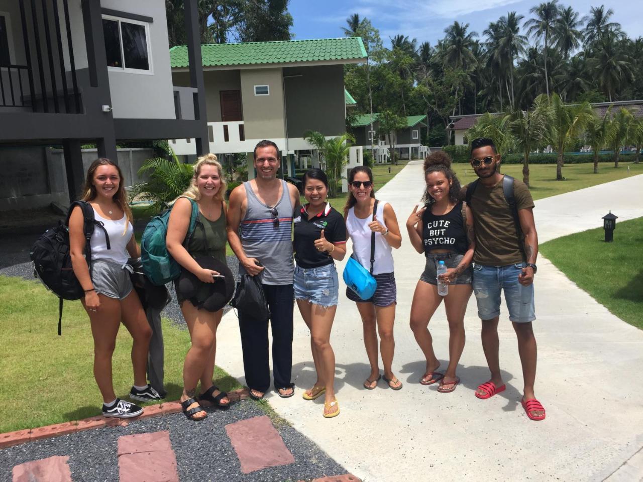 Wanpratheep Village Kohphangan Ban Madua Wan Eksteriør billede
